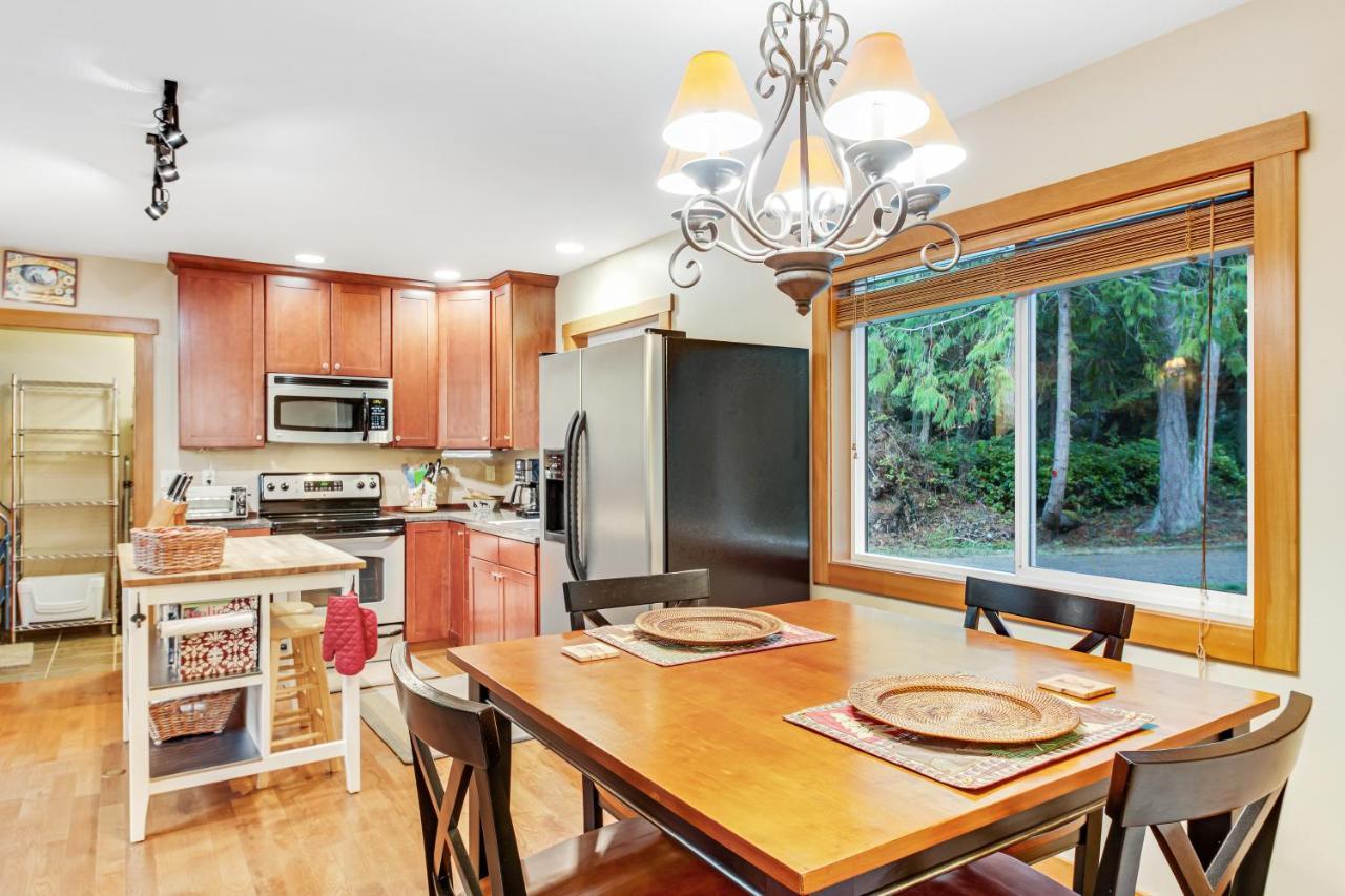 Buckhead Cabin Marrowstone Екстериор снимка